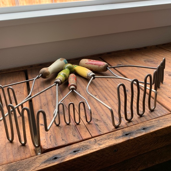 Vintage primitive wooden stainless potato masher lot - Picture 6 of 6